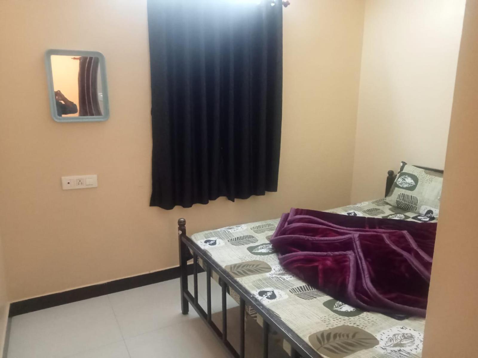 Hrs Budget Rooms Ооти Екстериор снимка